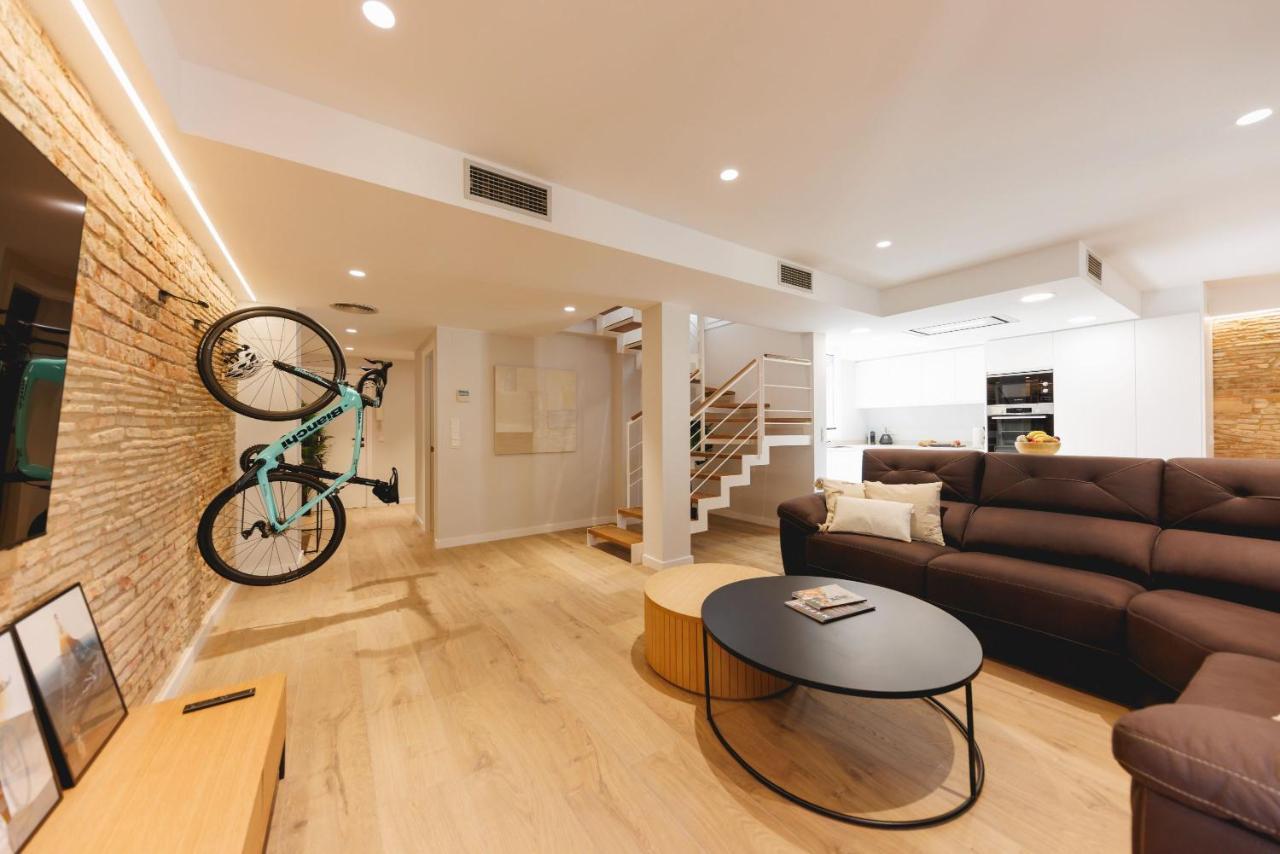 Bravissimo Cort Reial Duplex, Spacious With 3 Bedrooms 赫罗纳 外观 照片