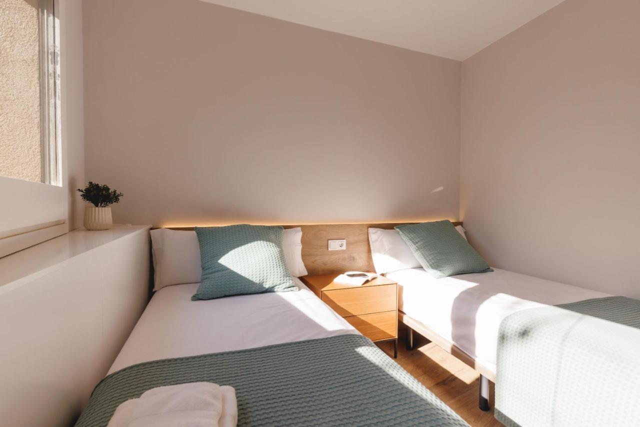 Bravissimo Cort Reial Duplex, Spacious With 3 Bedrooms 赫罗纳 外观 照片