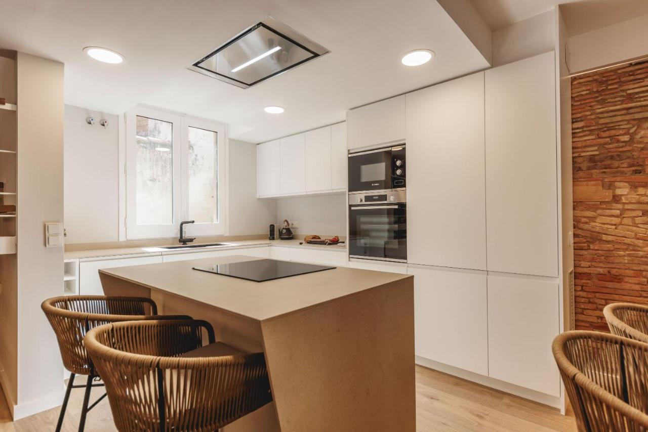 Bravissimo Cort Reial Duplex, Spacious With 3 Bedrooms 赫罗纳 外观 照片