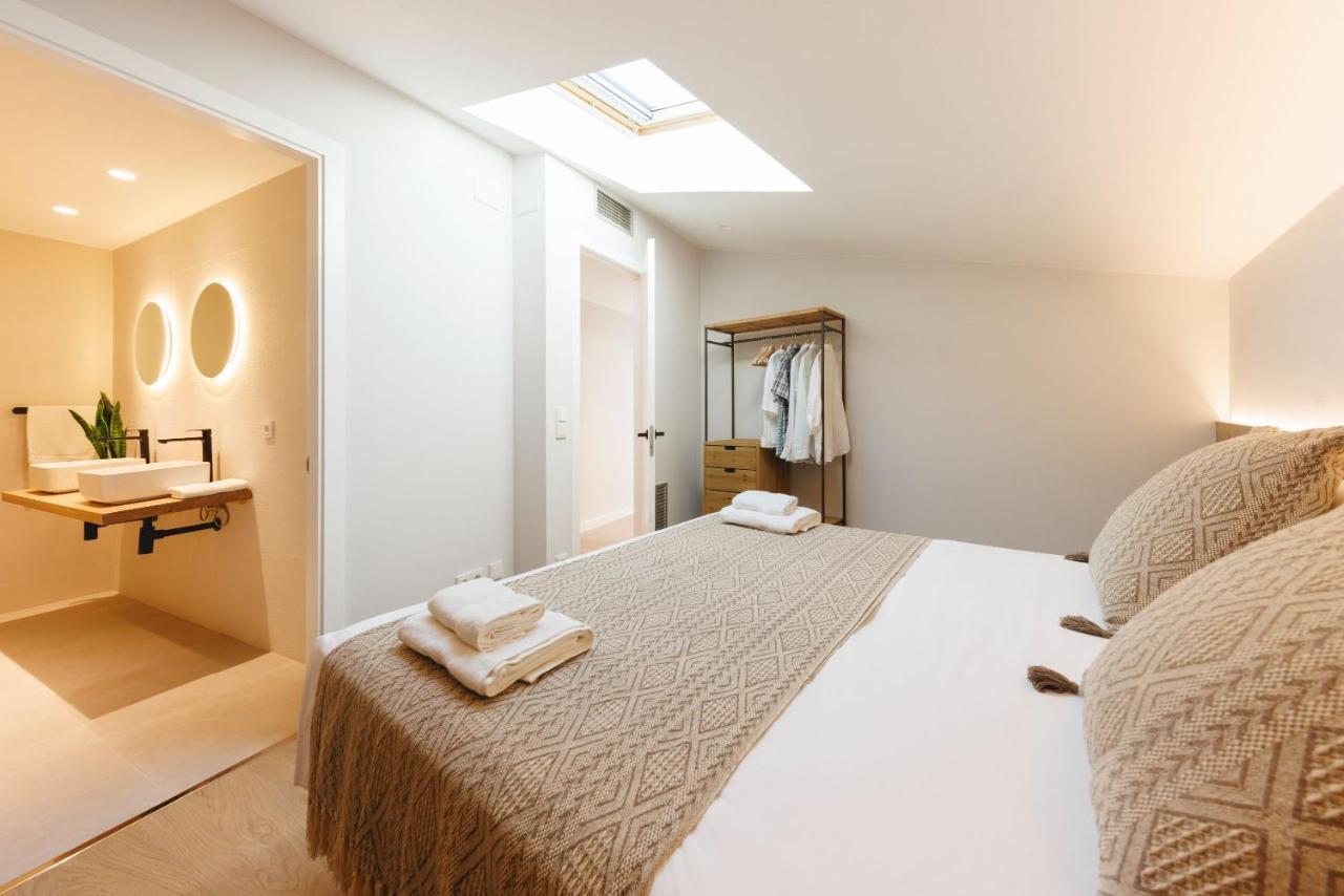 Bravissimo Cort Reial Duplex, Spacious With 3 Bedrooms 赫罗纳 外观 照片