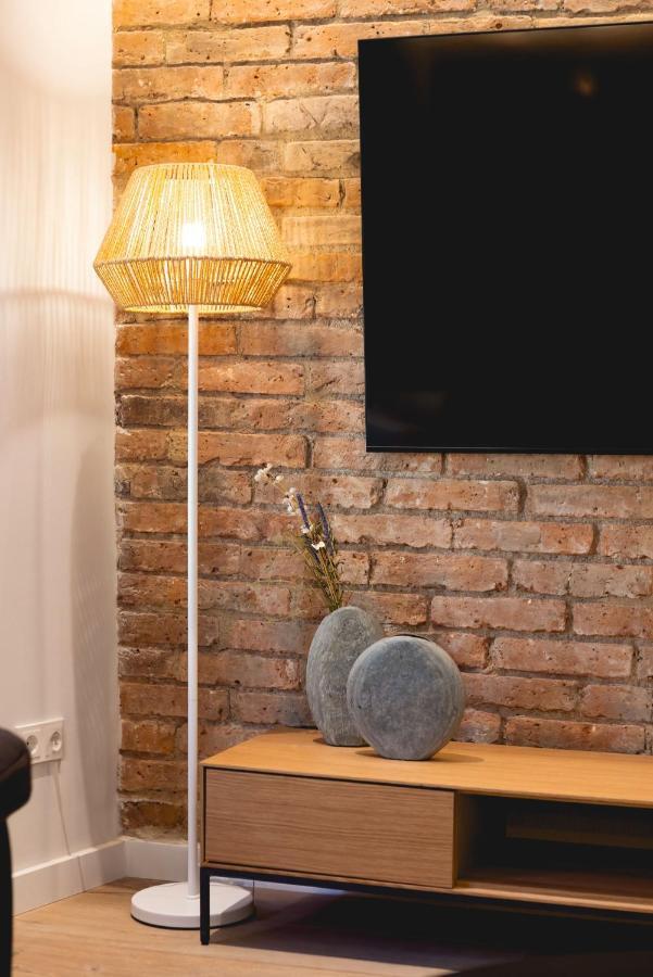 Bravissimo Cort Reial Duplex, Spacious With 3 Bedrooms 赫罗纳 外观 照片